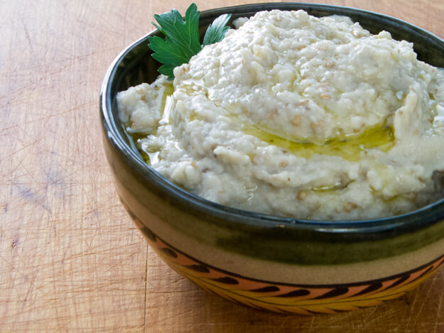 Roasted Garlic Baba Ganoush | 8 Easy Paleo Appetizers for the Holidays| cookeatpaleo.com