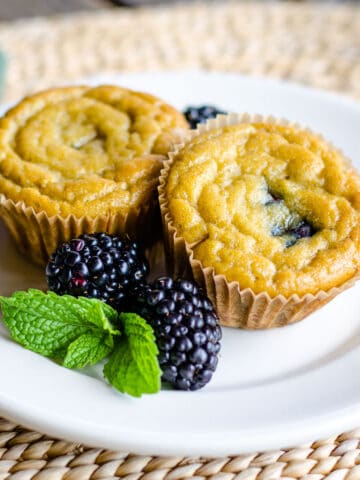 Banana blackberry muffins
