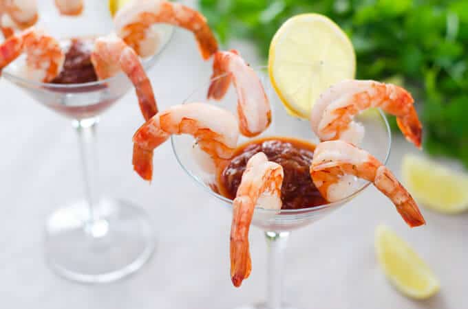 Easy Roasted Shrimp Cocktail and Paleo Cocktail Sauce | 8 Easy Paleo Appetizers for the Holidays| cookeatpaleo.com