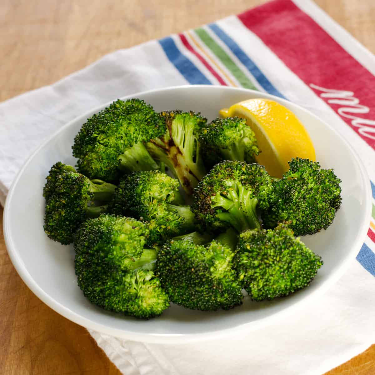Broccoli all'aglio con limone