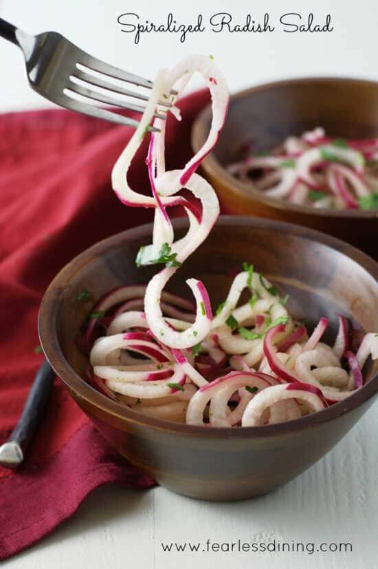 Spiralized Radish and Lime Salad | Spiralized Zucchini Pasta and Veggie Noodle Recipes