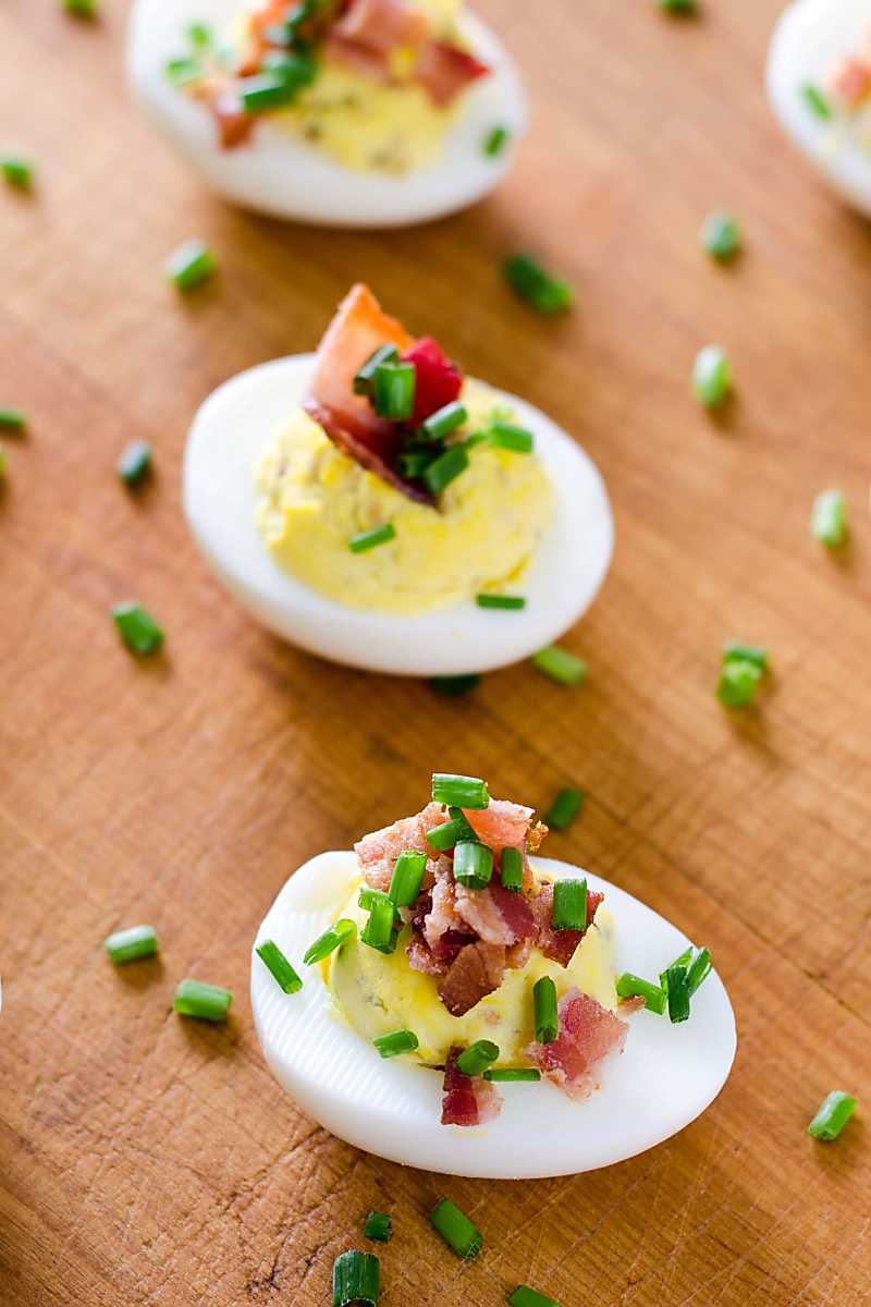 Deviled Eggs with Bacon and Chives – Masak Makan Paleo