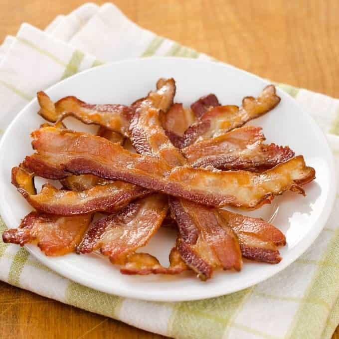 Bacon cooked in the oven