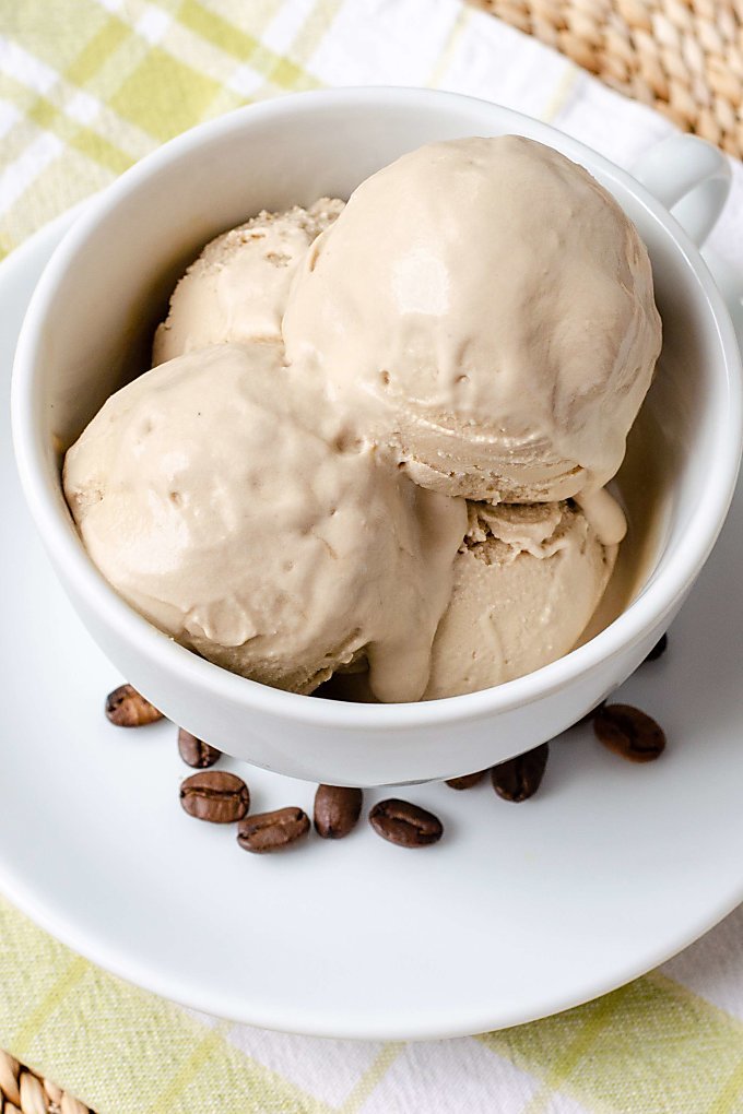 Paleo Vegan Coffee Ice Cream | Easy Ice Cream Recipes That Are Dairy-Free
