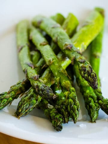 Air fried asparagus